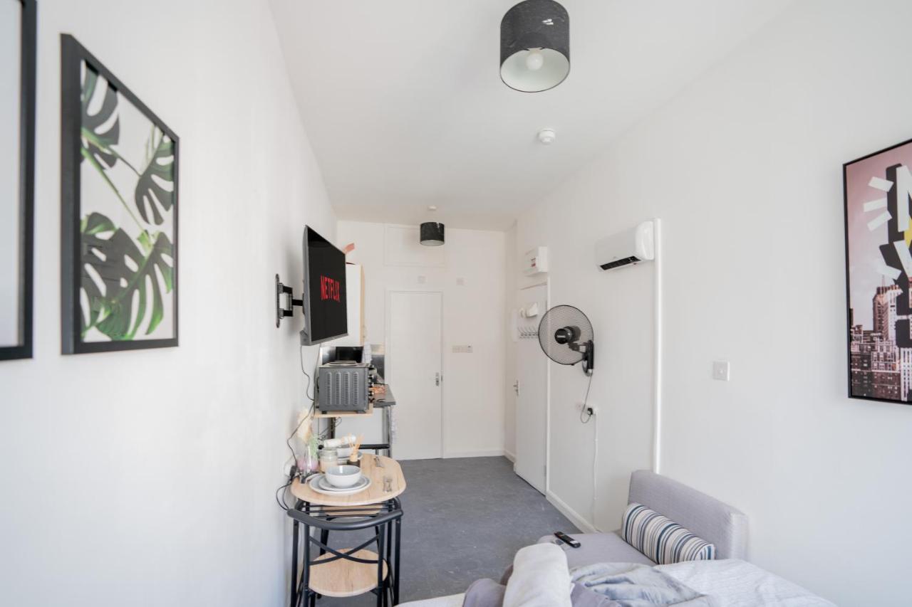 Small Private Studio Rooms In The Heart Of Angel Лондон Екстериор снимка
