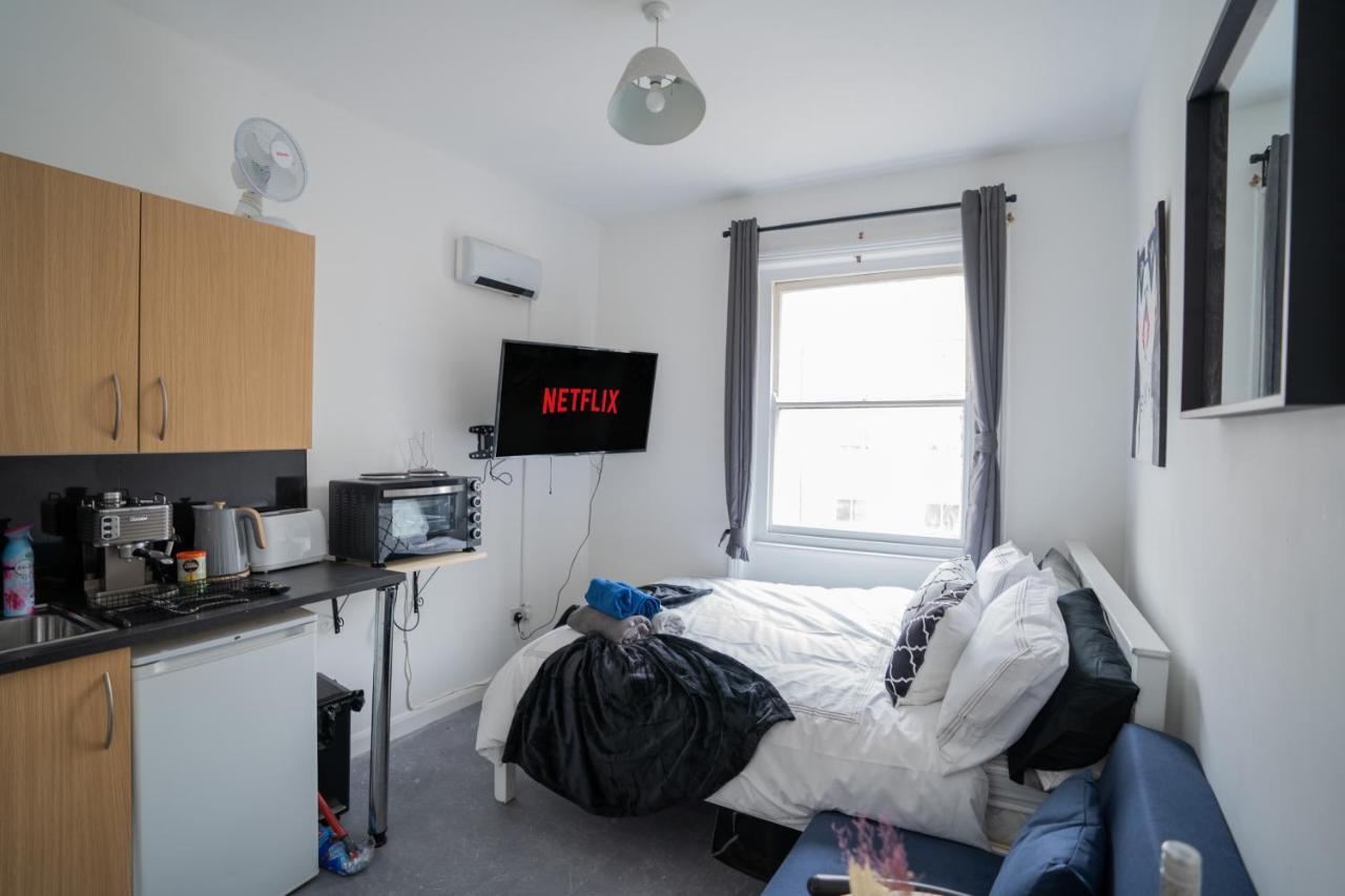 Small Private Studio Rooms In The Heart Of Angel Лондон Екстериор снимка